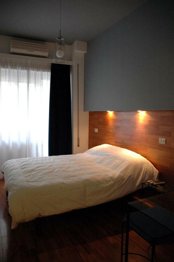 B&B Bed And Business Rome Extérieur photo
